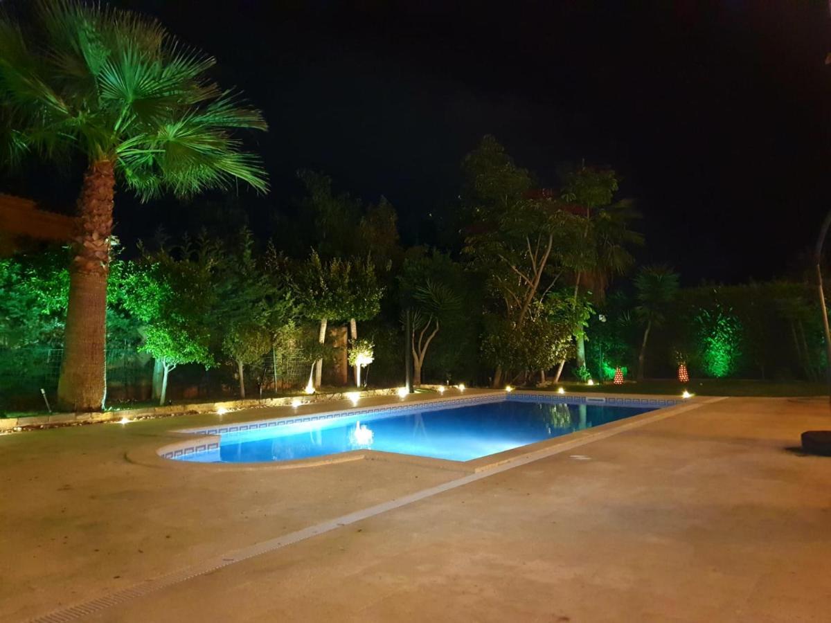 Villa Svim, Walking Distance To The Beach! Marbella Exterior foto