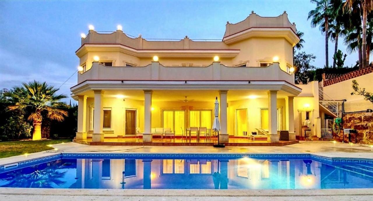 Villa Svim, Walking Distance To The Beach! Marbella Exterior foto